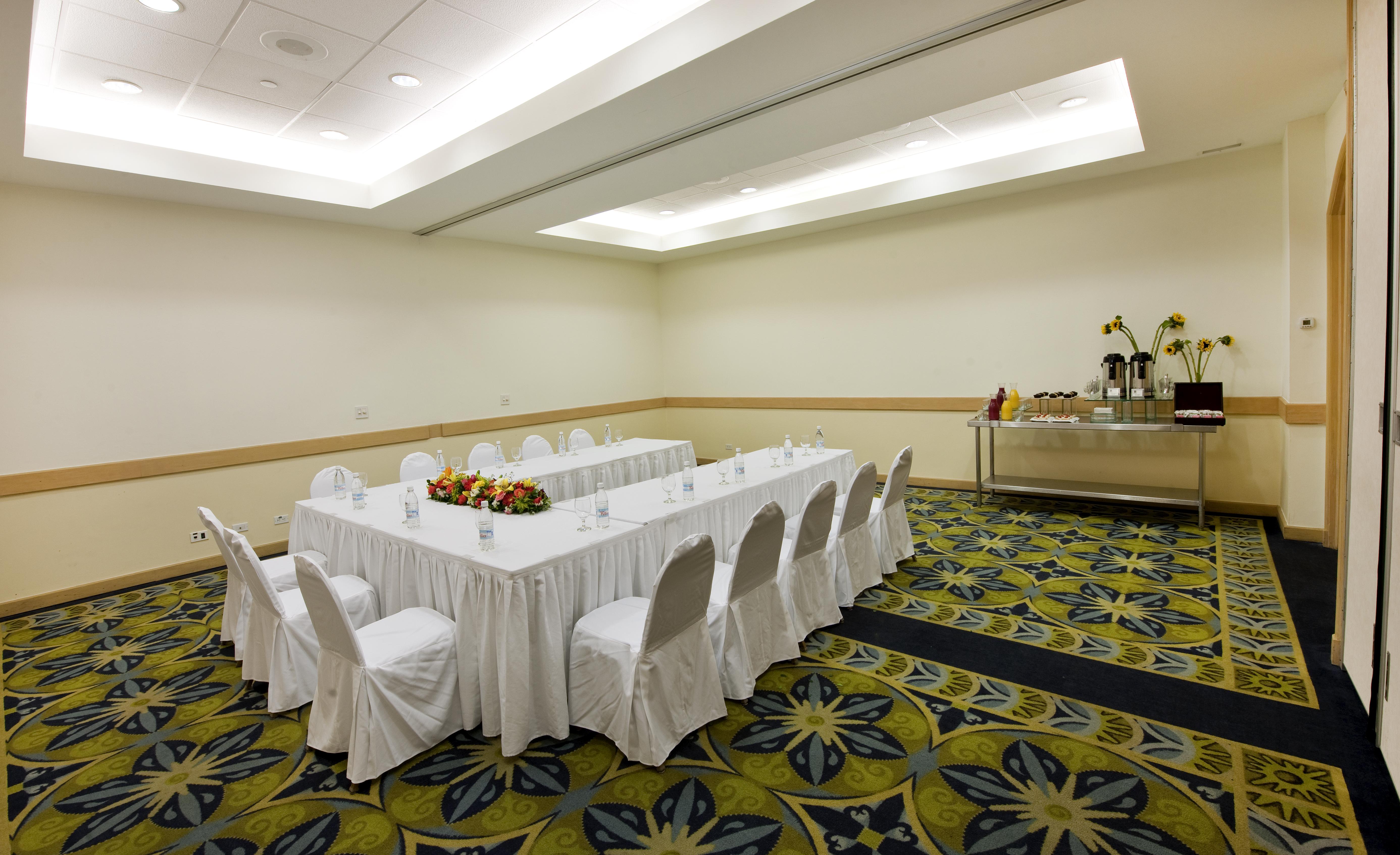 Four Points By Sheraton Санто-Доминго Экстерьер фото