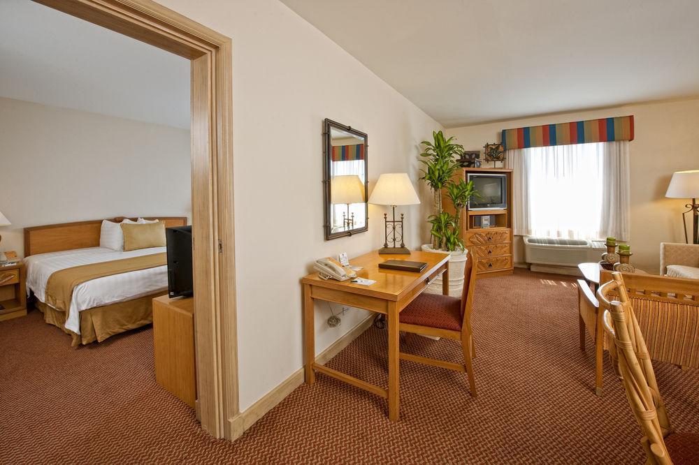 Four Points By Sheraton Санто-Доминго Экстерьер фото